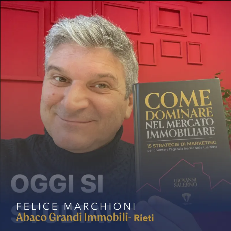 Lettore con il libro Come Dominare nel Mercato Immobiliare